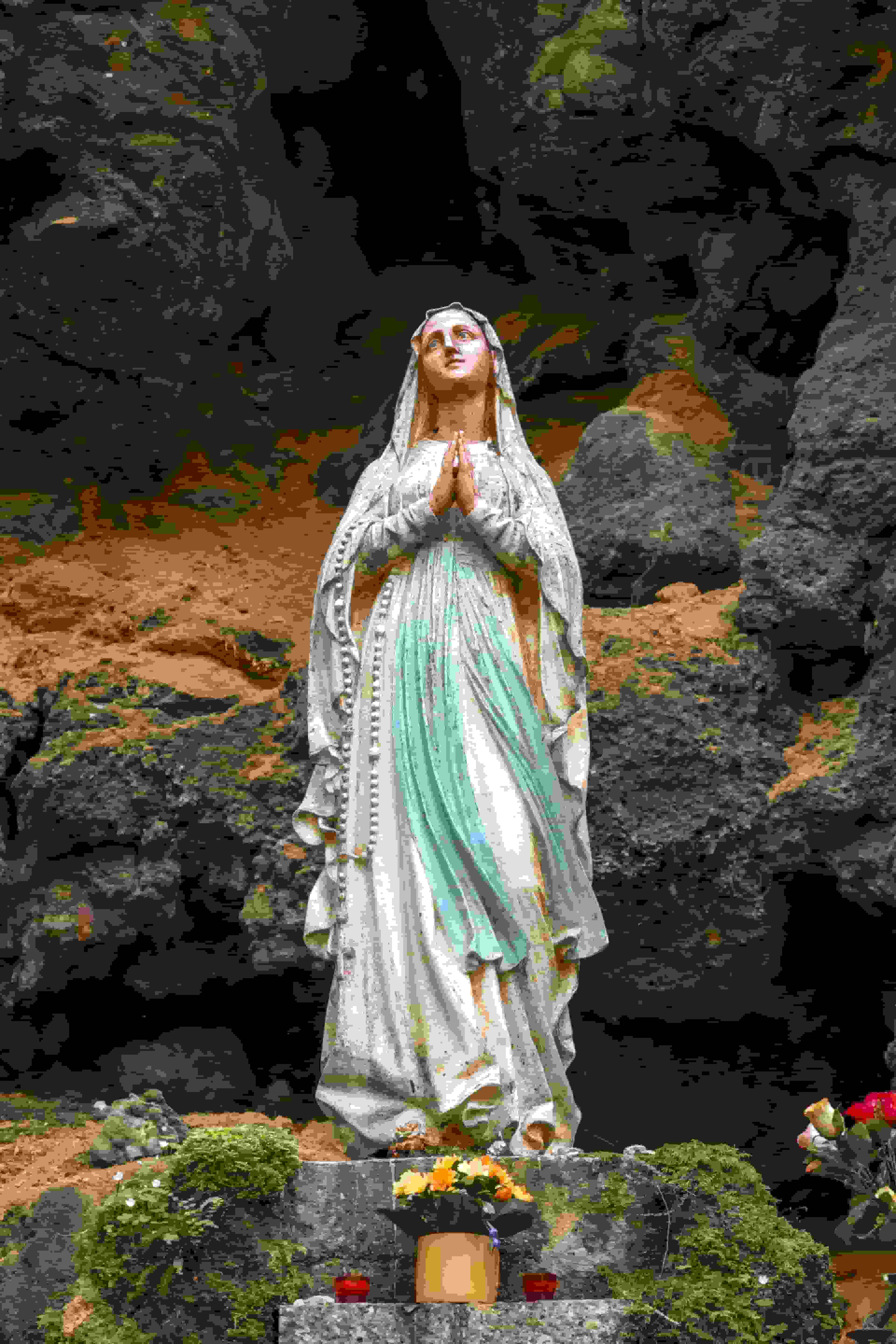 Vierge marie au cœur du Val de Consolation