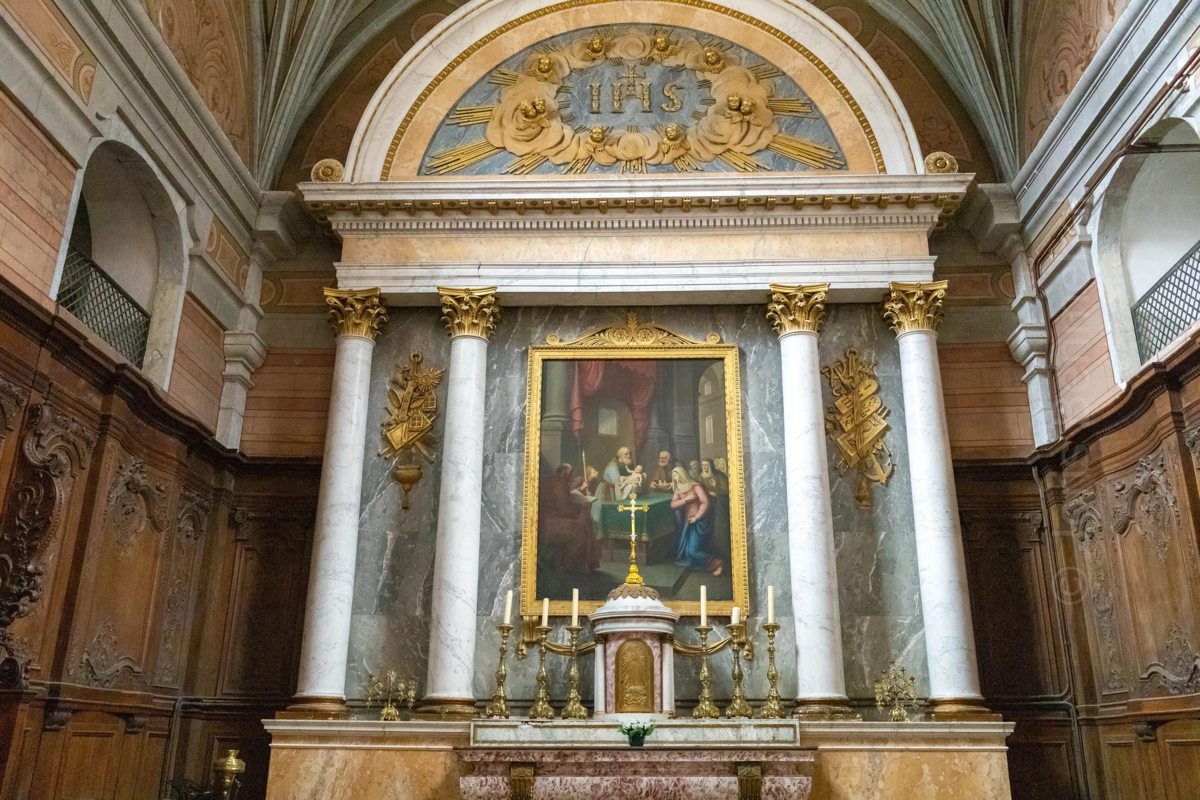 Intérieur de la chapelle (2)