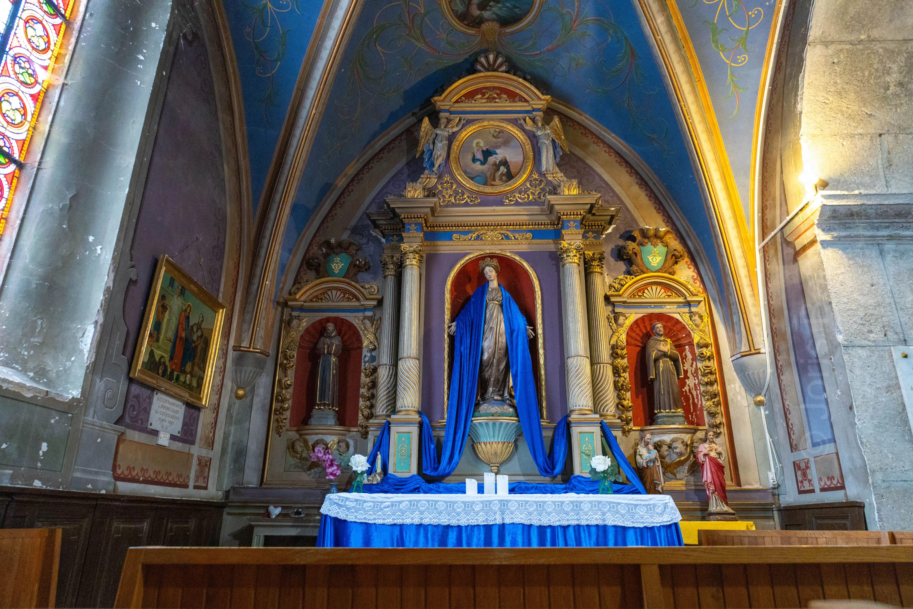 Intérieur de la chapelle (1)